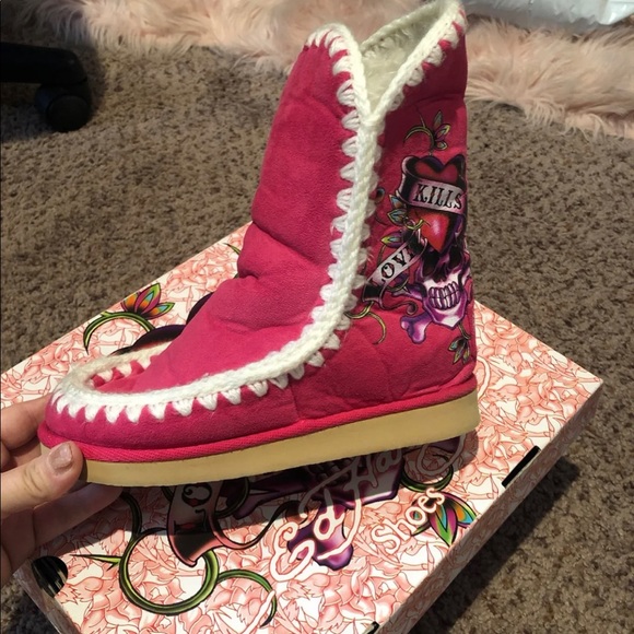 Ed hardy boots - Picture 3 of 3